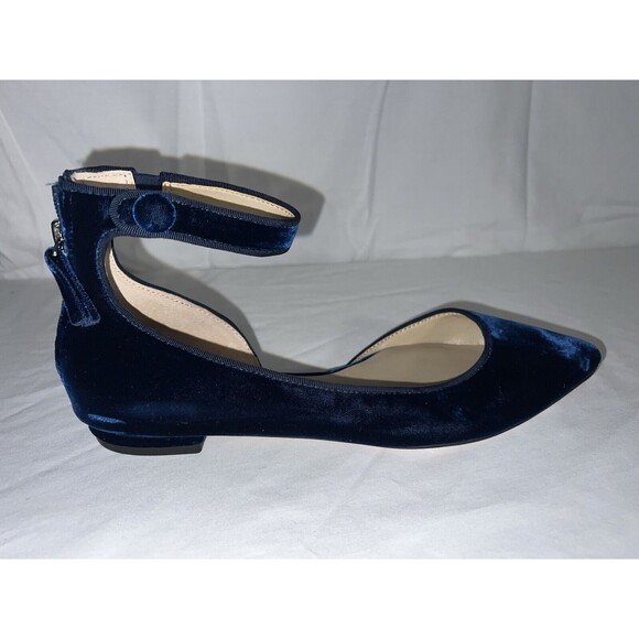 Ankle Strap Pointy Toe Suede Flats Size 7.5 - Picture 2 of 11